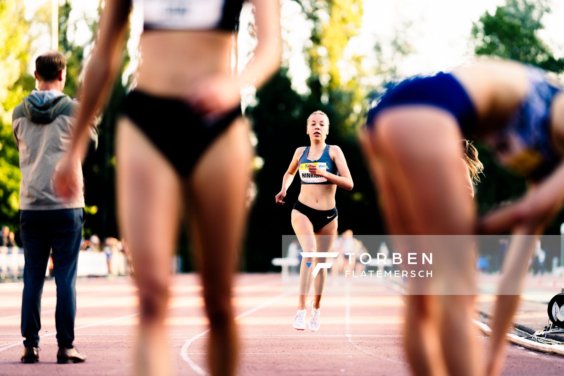 Carolin Hinrichs (VfL Loeningen) ueber 3000m Hindernis  am 28.05.2022 waehrend der World Athletics Continental Tour IFAM Oordegem in Oordegem